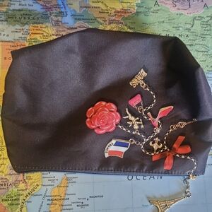 Lancôme charcoal gray cosmetic bag make up bag Paris charm pattern